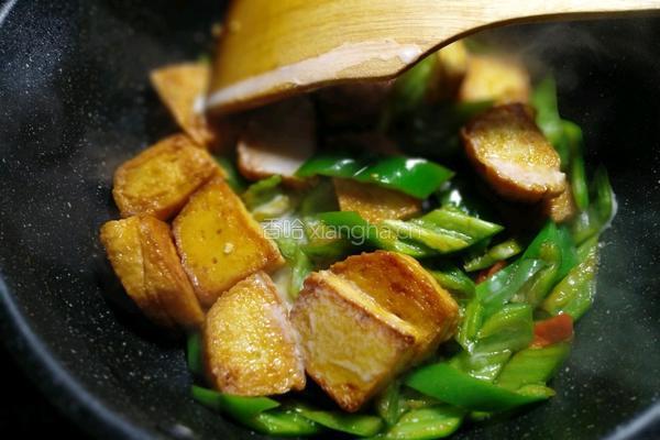 红烧鱼豆腐的做法图解8