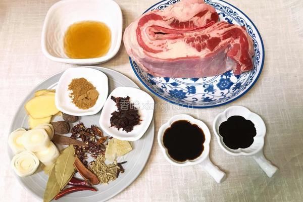 红烧牛肉的做法图解1