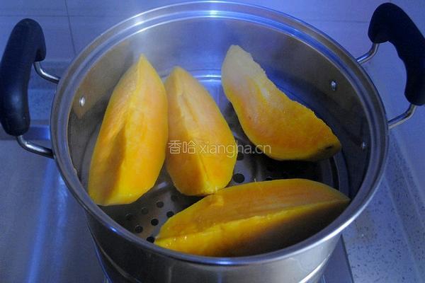 煎红薯饼的做法图解1