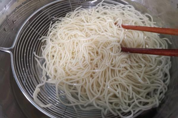 沙茶炸酱面的做法图解11