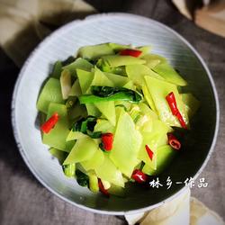 蒜苗炒莴笋的做法[图]