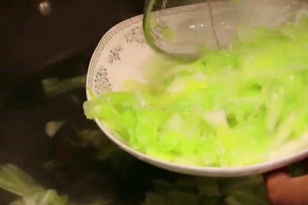 香辣大头菜的做法图解2