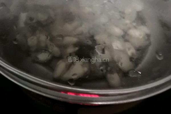 紫菜牡蛎汤的做法图解2