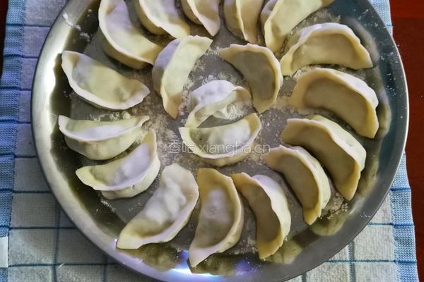 豆角牛肉馅儿饺子的做法图解18