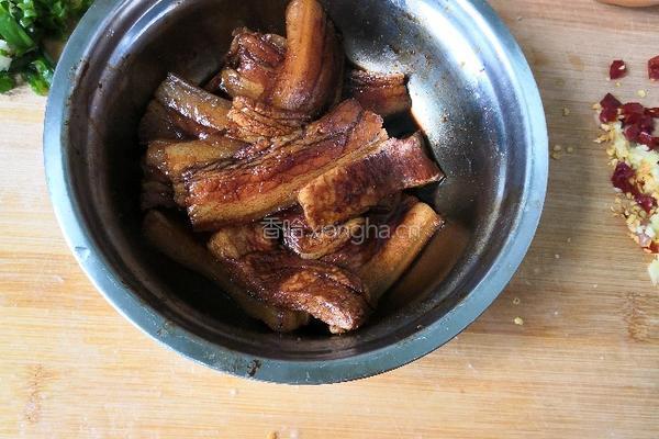 酸菜扣肉的做法图解8