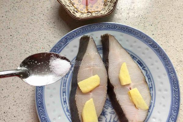 香煎比目鱼的做法图解3
