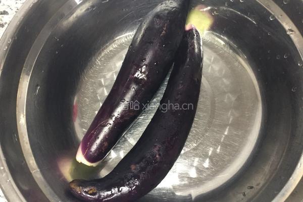 蒜茄子咸菜的做法图解1