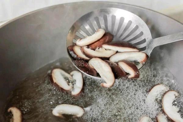 香菇滑鸡的做法图解5