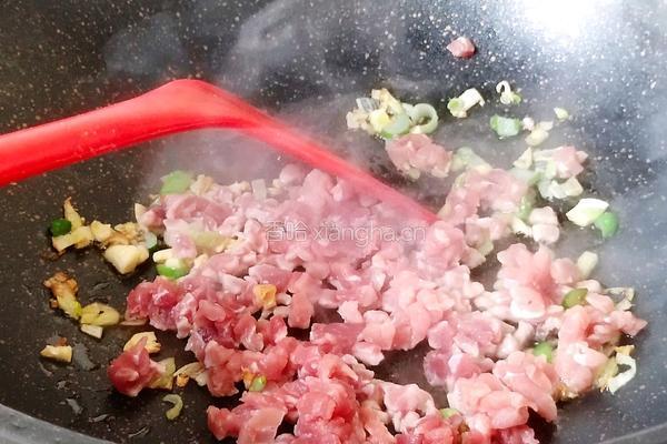 肉末芹菜的做法图解4