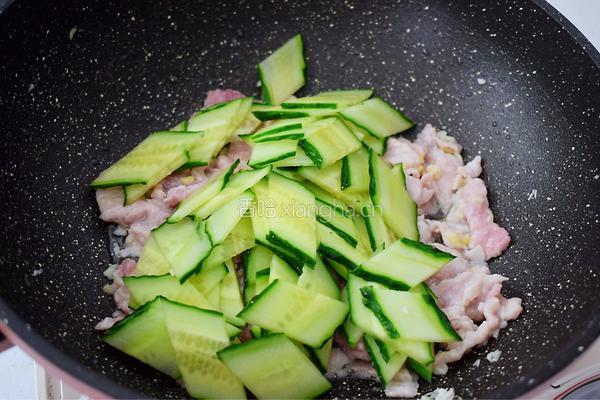 黄瓜鸡蛋炒肉片的做法图解10