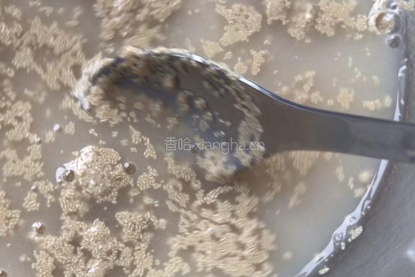 肉馅包子的做法图解2