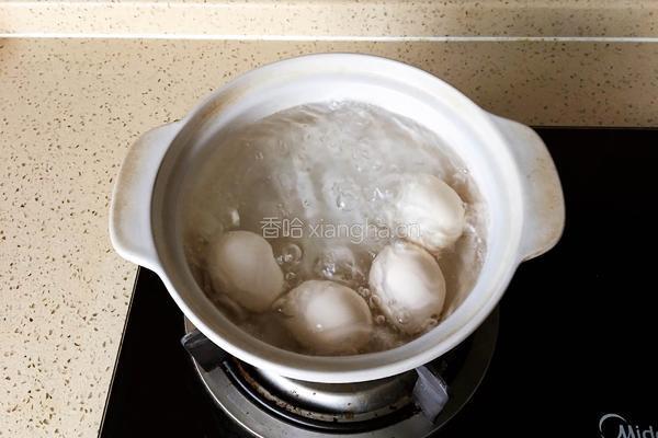 蒜泥拌鸡蛋的做法图解2