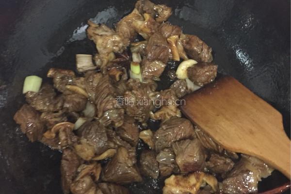土豆牛腩的做法图解10