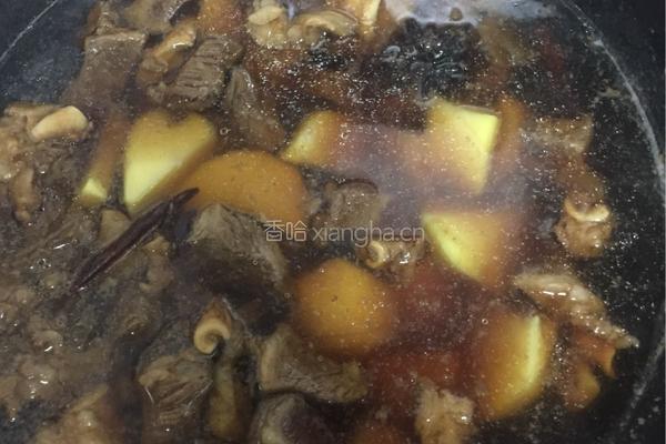 土豆牛腩的做法图解13