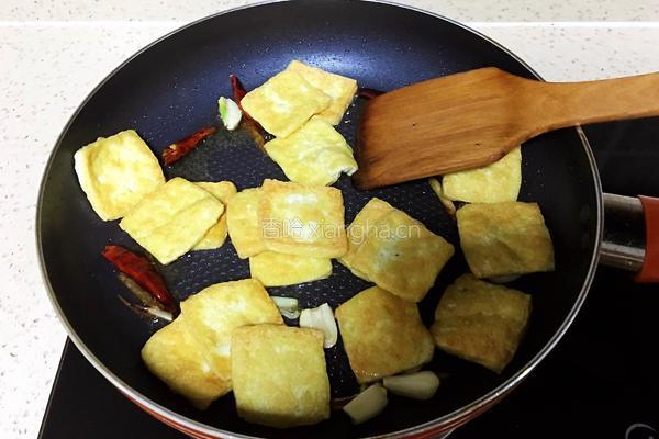 香煎豆腐的做法图解7