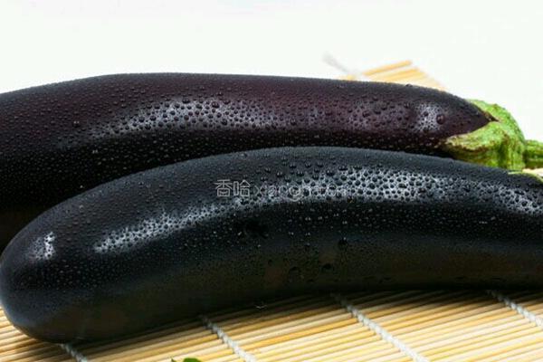 烤茄子的做法图解1