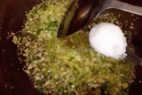 蒜香开背粉丝虾的做法图解9