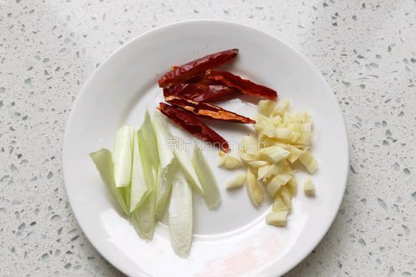 香辣肉丝的做法图解4