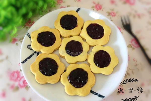 蓝莓果酱饼干的做法图解1
