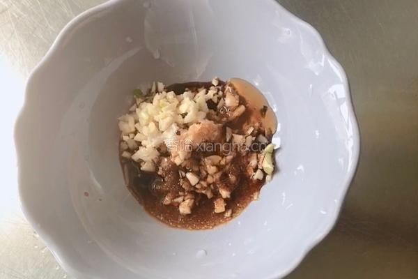 豌豆尖香菇酱拌面（香哈香菇酱）的做法图解5