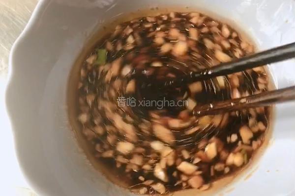 豌豆尖香菇酱拌面（香哈香菇酱）的做法图解7