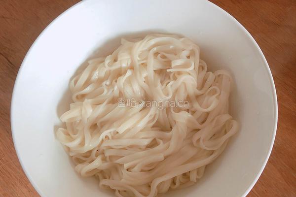 豌豆尖香菇酱拌面（香哈香菇酱）的做法图解9