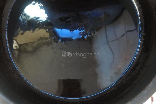 湘菜：菜干煎蛋的做法图解7