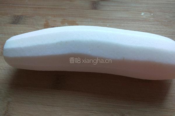 新文美食 白萝卜香辣凉拌菜的做法图解1