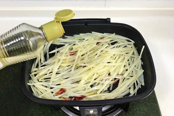 酸辣土豆丝的做法图解7