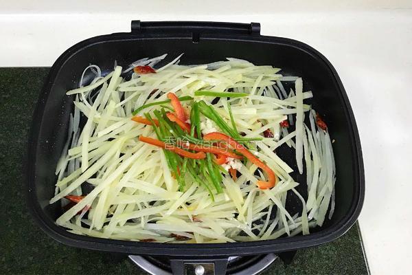 酸辣土豆丝的做法图解8
