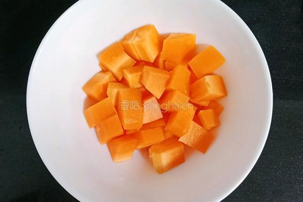 鸡肉疙瘩汤 (宝宝辅食）的做法图解1