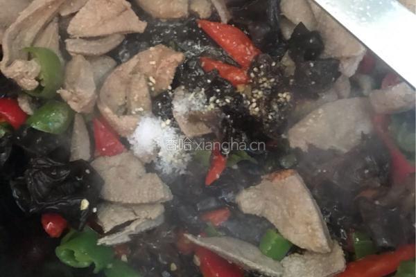 湘菜：爆炒猪肝的做法图解6