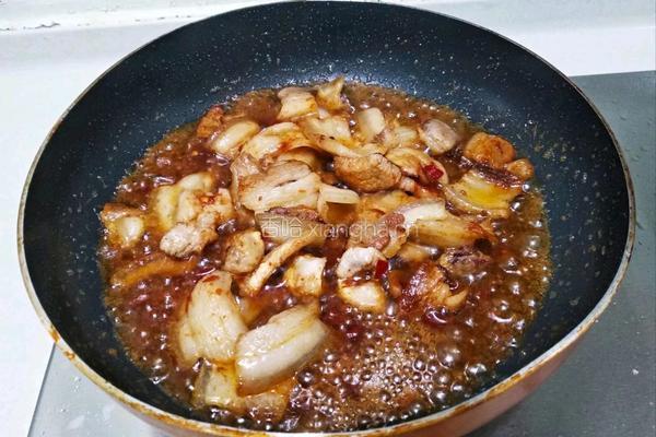 甜椒木耳回锅肉的做法图解9