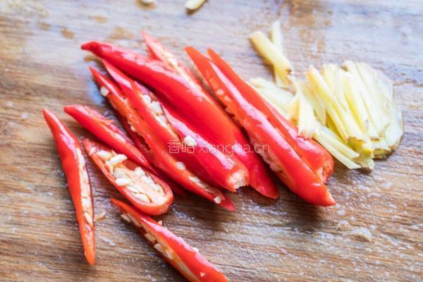 芹香山药片的做法图解5