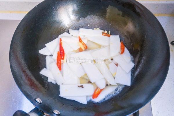 芹香山药片的做法图解7