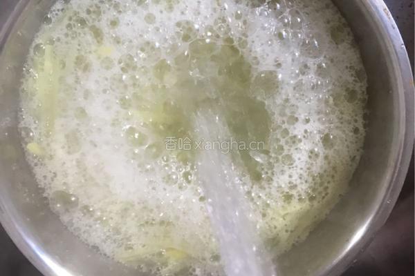 清爽土豆丝的做法图解3