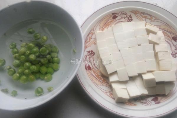 青豆烧豆腐的做法图解2