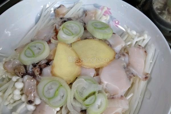 蒜蓉粉丝蒸鲍鱼的做法图解2