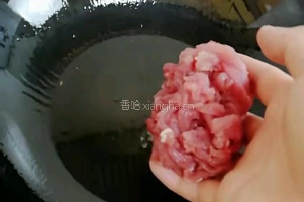 尖椒肉丝炒面的做法图解3
