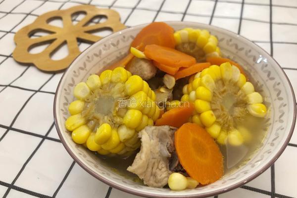 粤式靓汤胡萝卜玉米扇骨汤