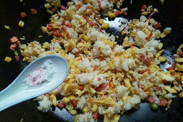 菠萝炒饭的做法图解9