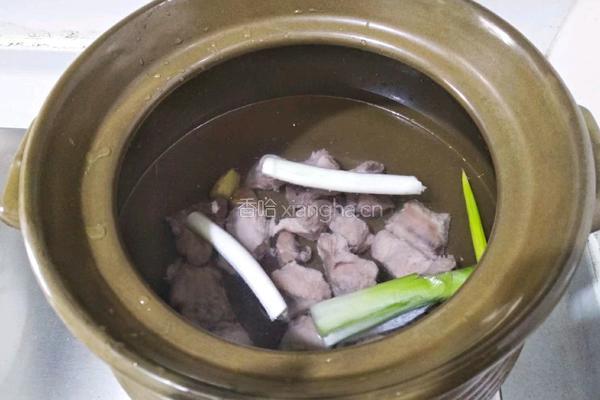 萝卜排骨汤的做法图解8