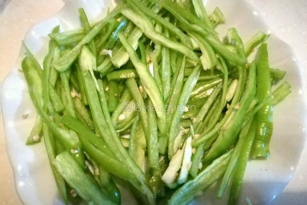 姜汁松花蛋的做法图解3