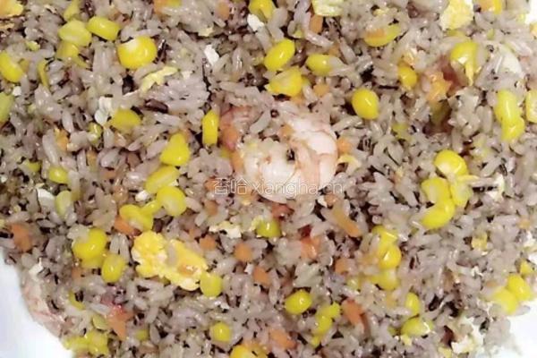 玉米虾仁蛋炒饭的做法图解4