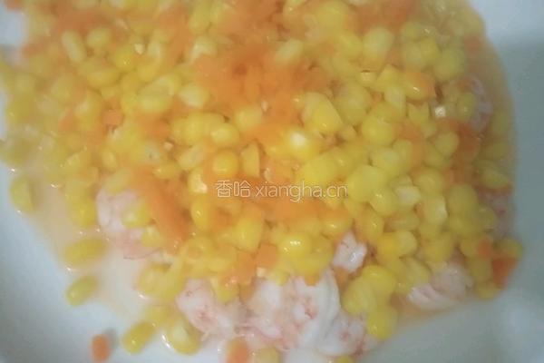玉米虾仁蛋炒饭的做法图解2