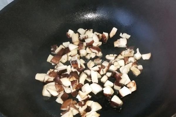 炸酱面的做法图解3