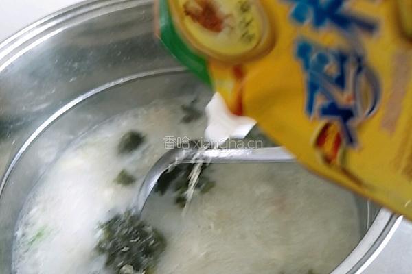 金针菇紫菜汤的做法图解10