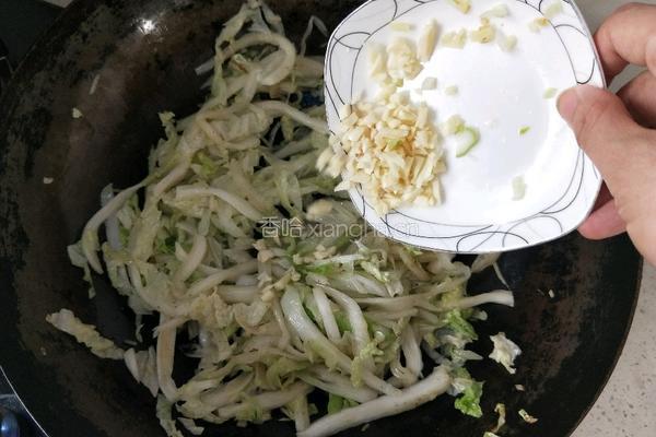 醋溜白菜丝的做法图解12