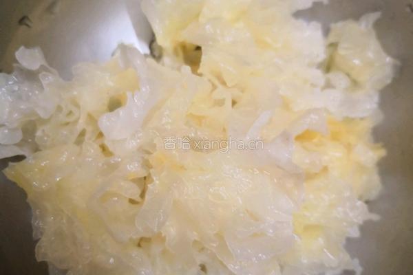 下午茶 桃胶银耳桂花露（一人份） 的做法图解5