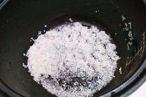 剩饺子馅儿粥（电饭煲版）的做法图解4